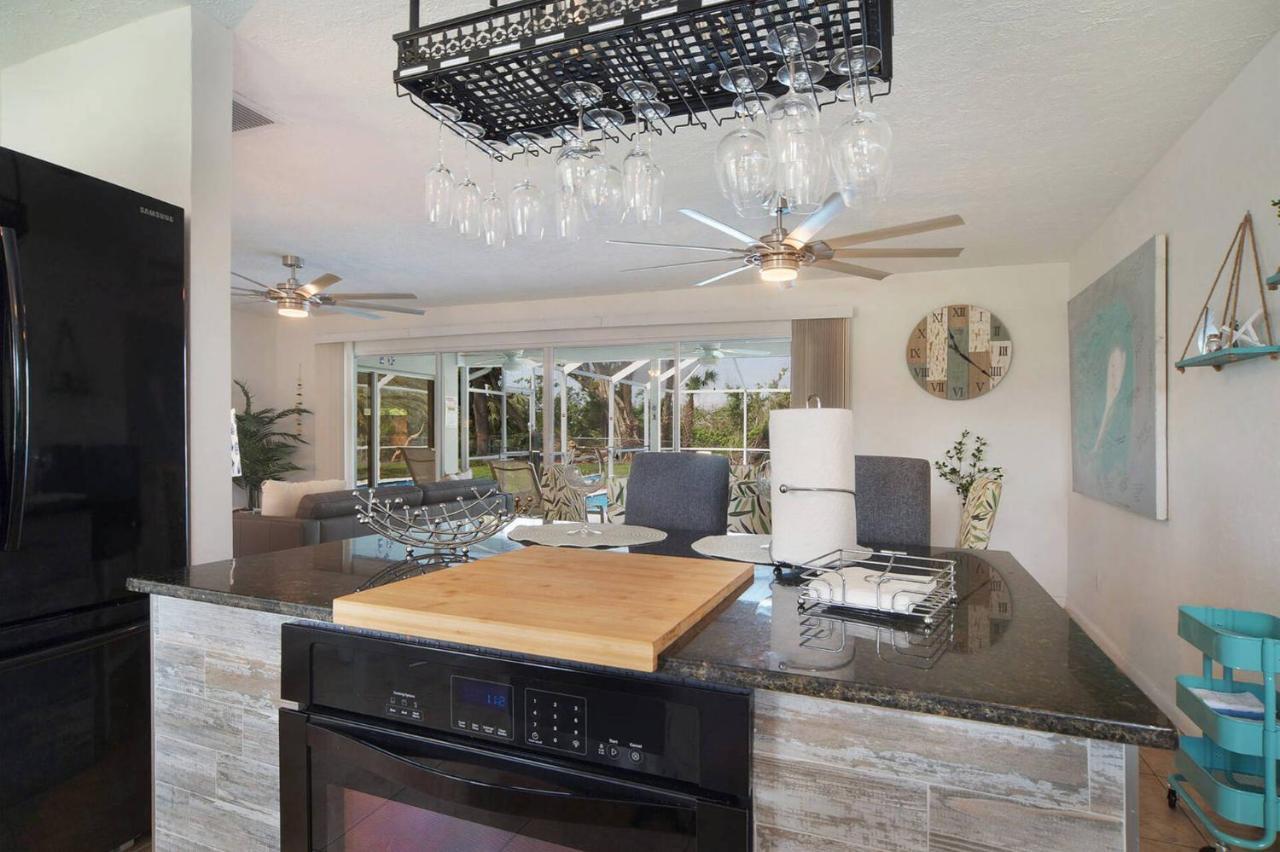 Villa Holiday Sunrise II Cape Coral Exterior photo