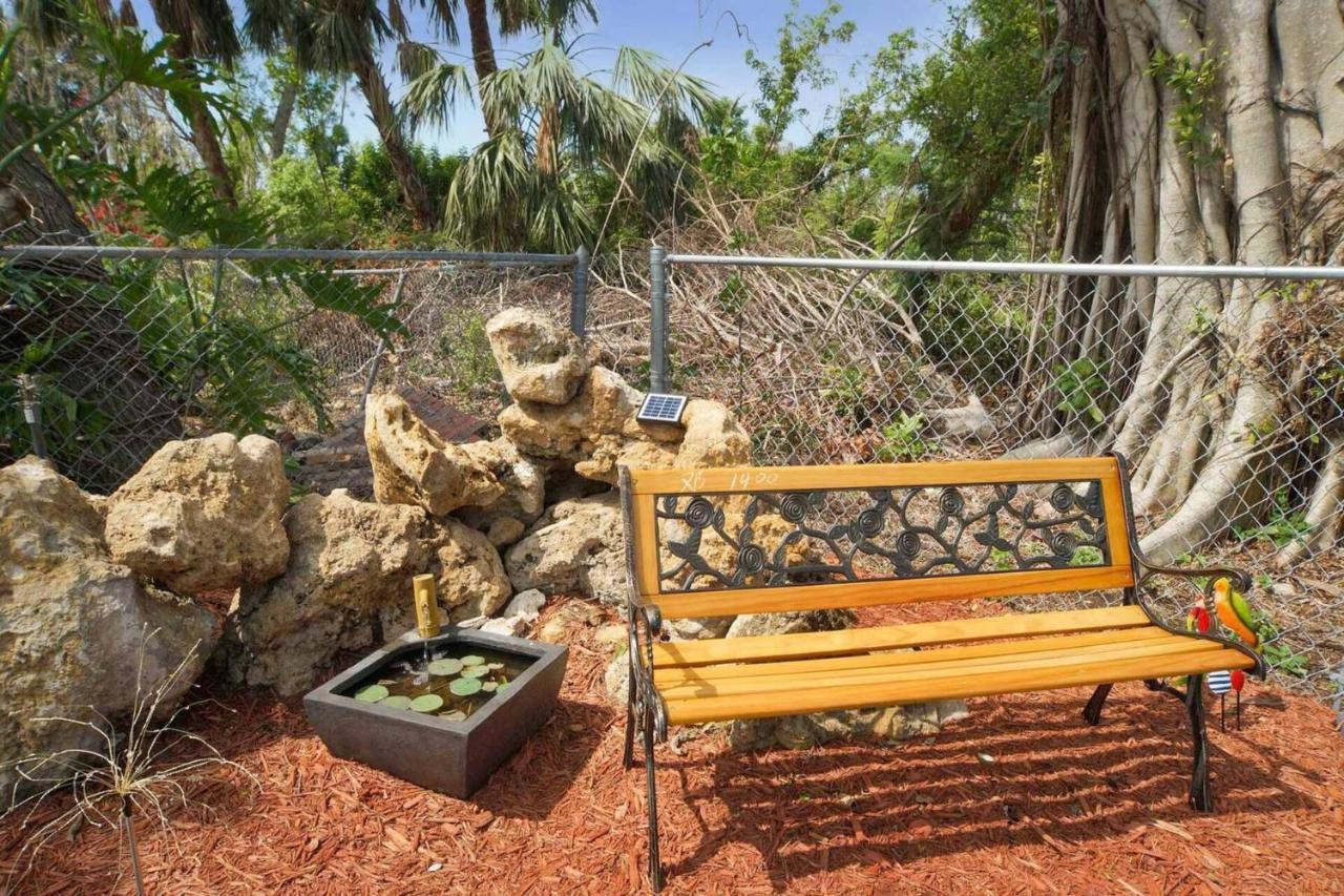 Villa Holiday Sunrise II Cape Coral Exterior photo